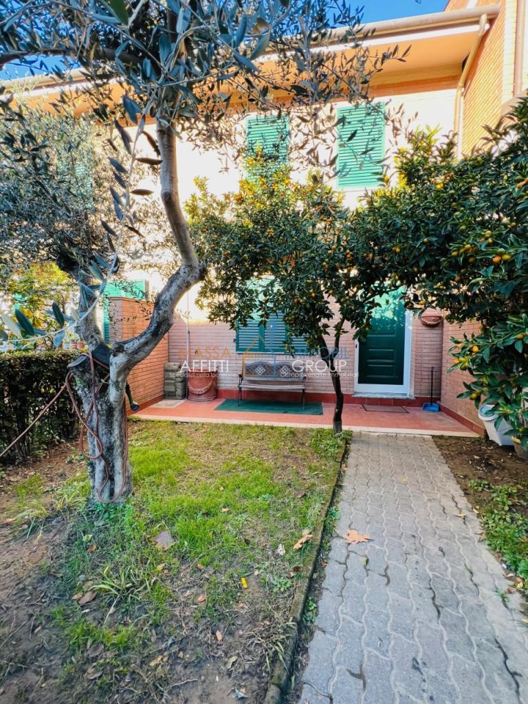 Vendita Esavani, Massa Vendita Esavani, Massa foto