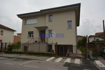 Affitto Magazzino, Lomagna