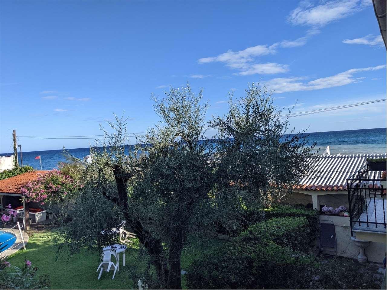 Affitto affitto, Sanremo foto