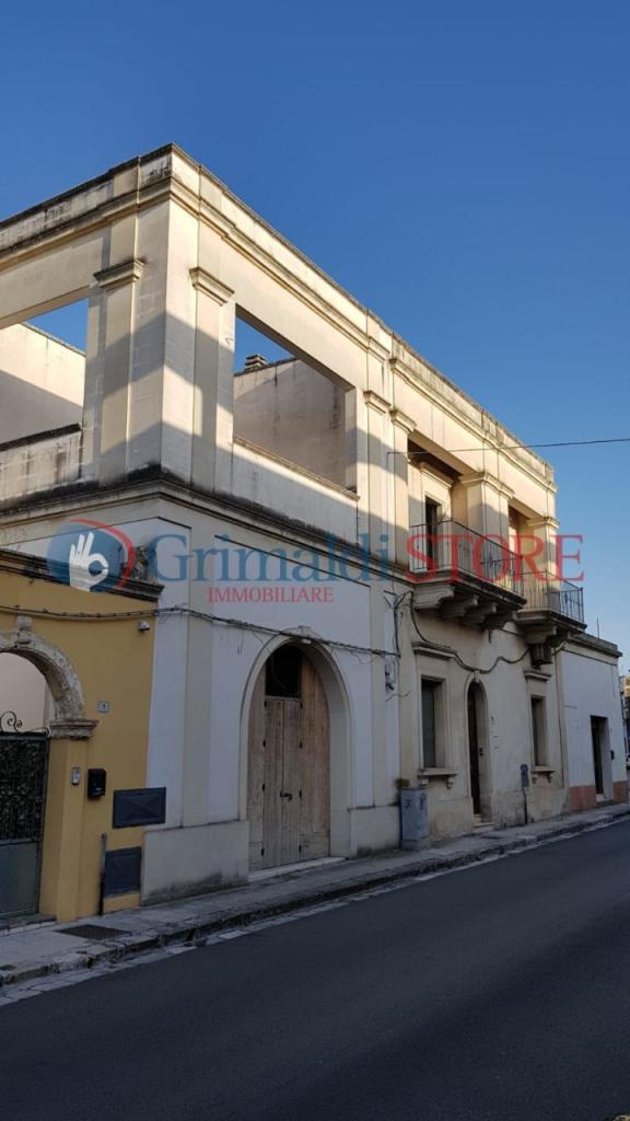 Vendita Multivani, Cavallino foto