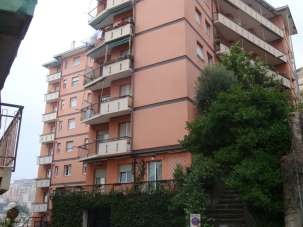 Vendita Quadrivani, Genova