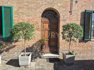 Vendita Esavani, Montalcino