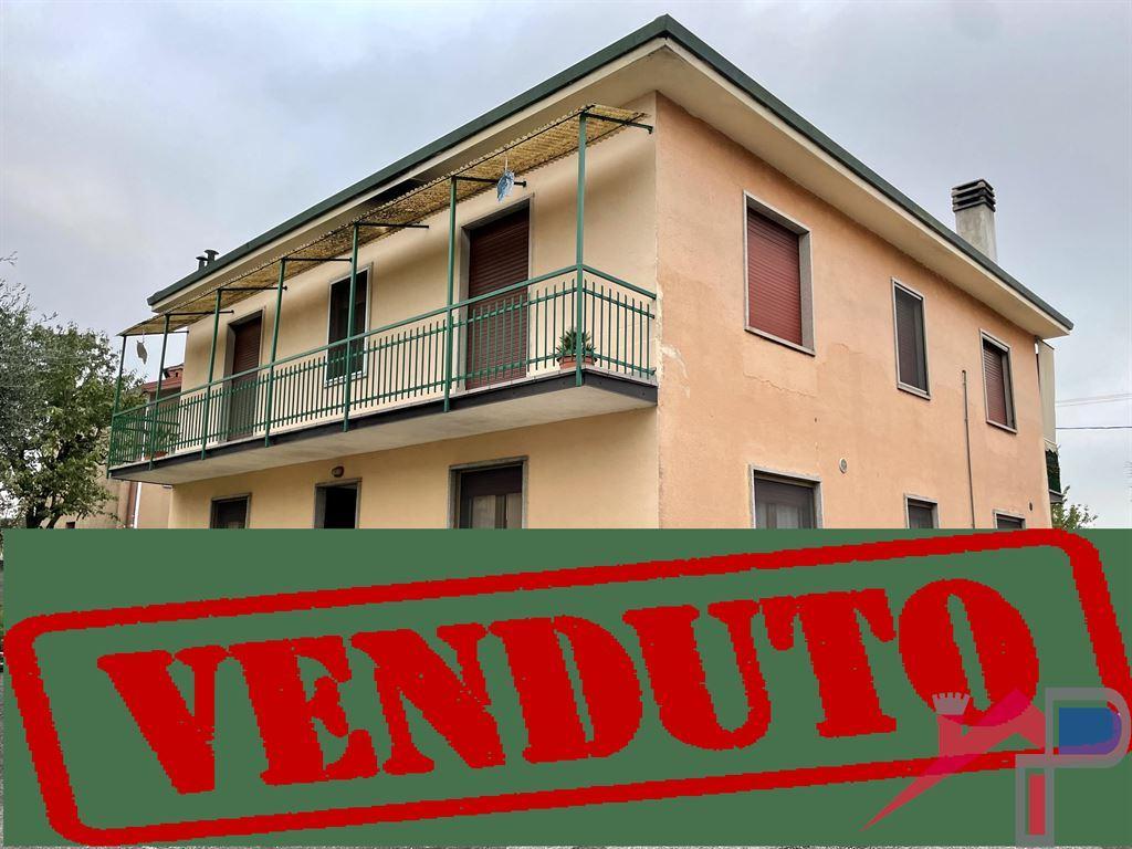 Vendita Appartamento, Ambivere foto