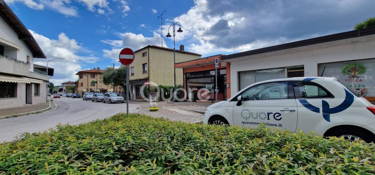 Vendita Negozio, Nimis foto