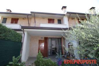 Vendita Villa a schiera, Ceriano Laghetto Vendita Villa a schiera, Ceriano Laghetto