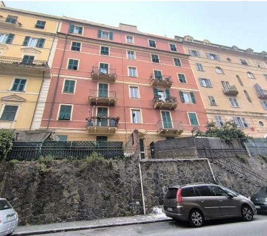Vendita Pentavani, Genova foto