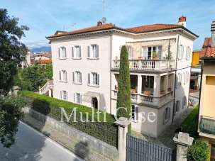Vendita Villa, Montecarlo Vendita Villa, Montecarlo