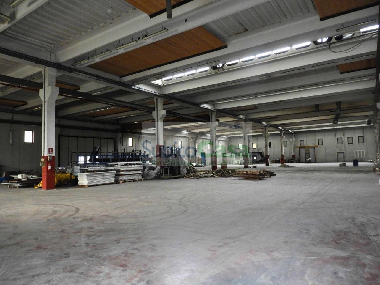 Vendita Capannone, San Giovanni Teatino foto
