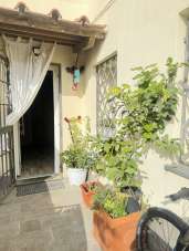 Vendita Esavani, Camaiore