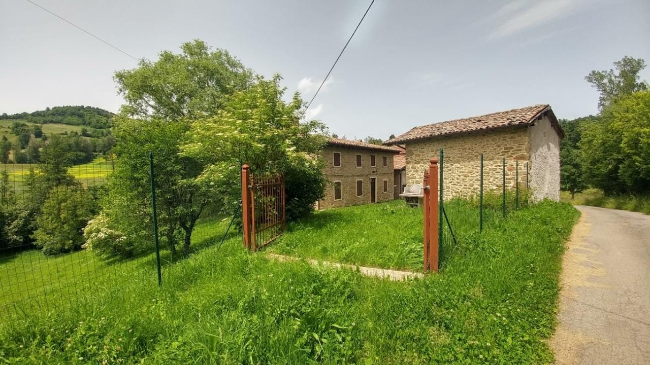 Vendita Multivani, Castel d'Aiano foto