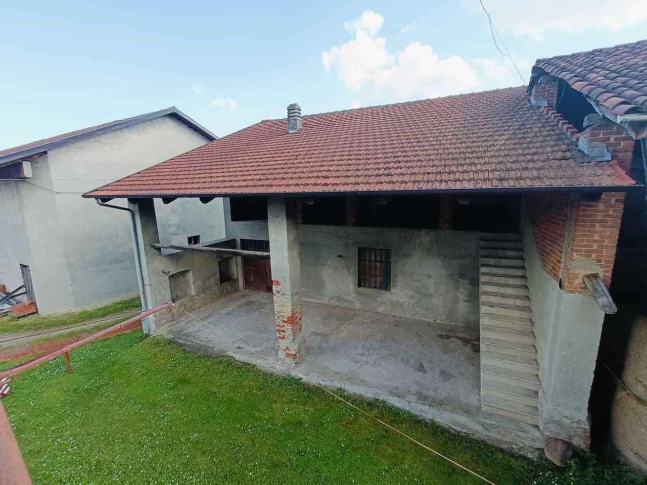 Vendita Quadrivani, Front Vendita Quadrivani, Front foto