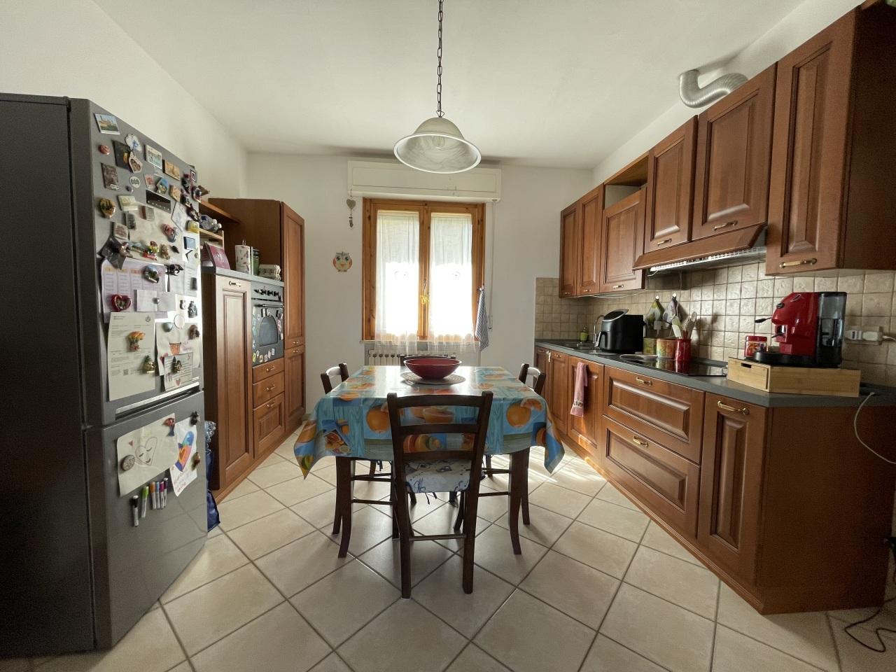 Vendita Quadrivani, Cecina foto