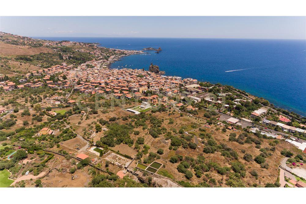 Vendita Monovano, Aci Castello foto