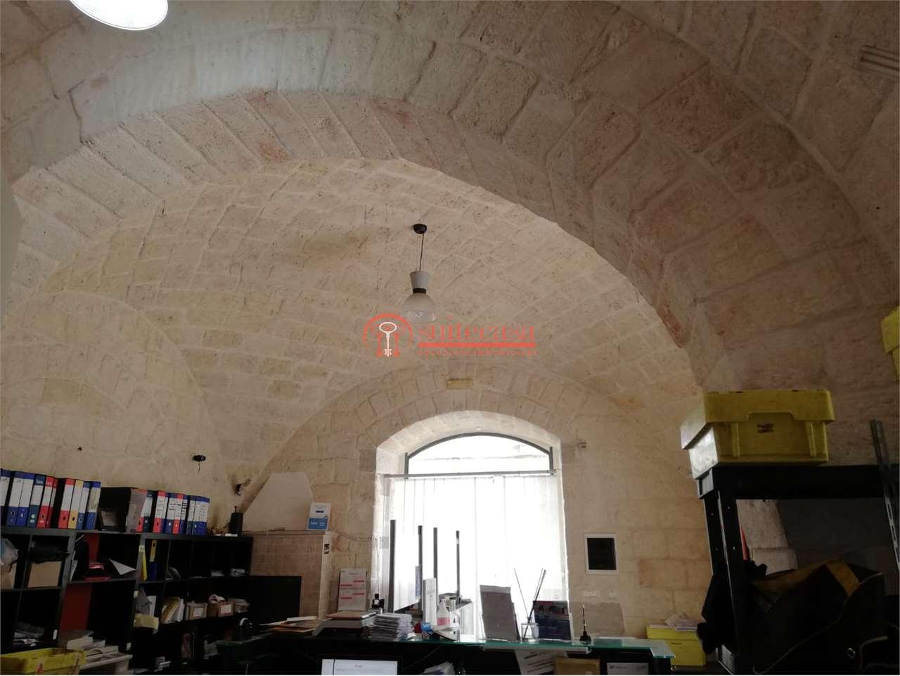 Vendita vendita, Trani foto