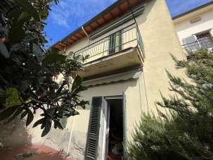 Vendita Esavani, Poggio a Caiano Vendita Esavani, Poggio a Caiano