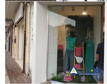 Vendita Monovano, Fondi foto