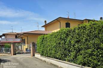 Vendita Pentavani, Castiglione del Lago Vendita Pentavani, Castiglione del Lago