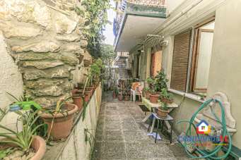 Vendita Quadrivani, Genova Vendita Quadrivani, Genova