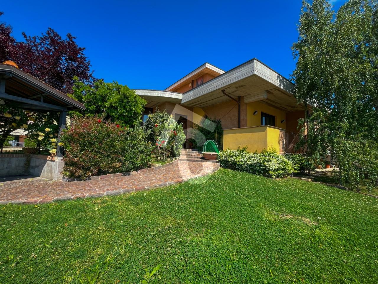 Vendita Eptavani, Castelbellino foto
