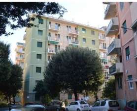 Vendita Pentavani, Genova