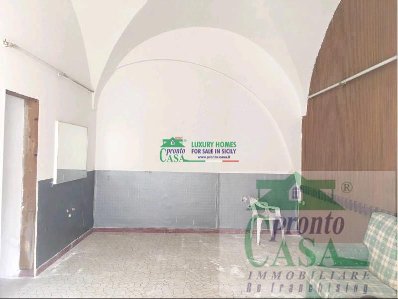 Vendita Immobile Commerciale, Comiso foto