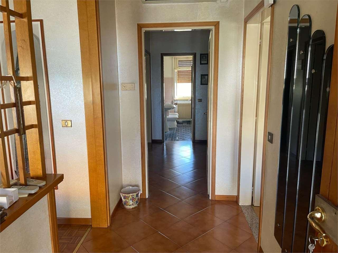 Vendita vendita, Pordenone foto