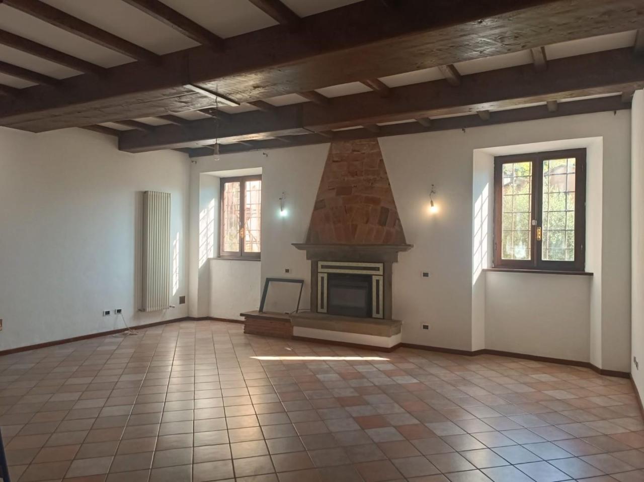 Vendita Appartamento, Gallicano foto