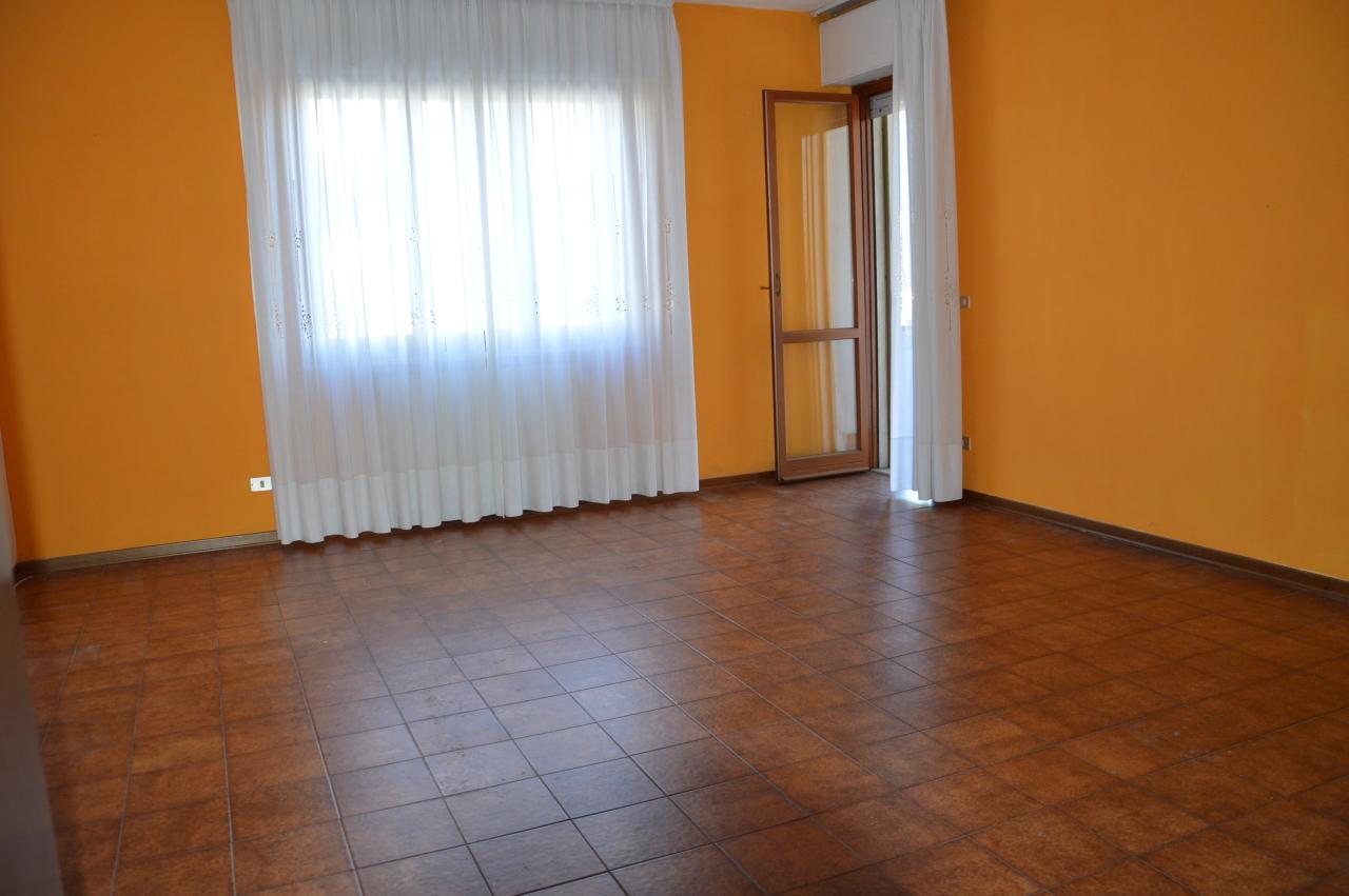 Vendita Pentavani, Lucca foto
