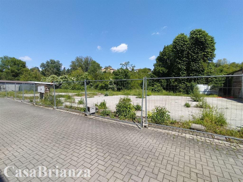 Vendita Terreno Residenziale, Carate Brianza foto
