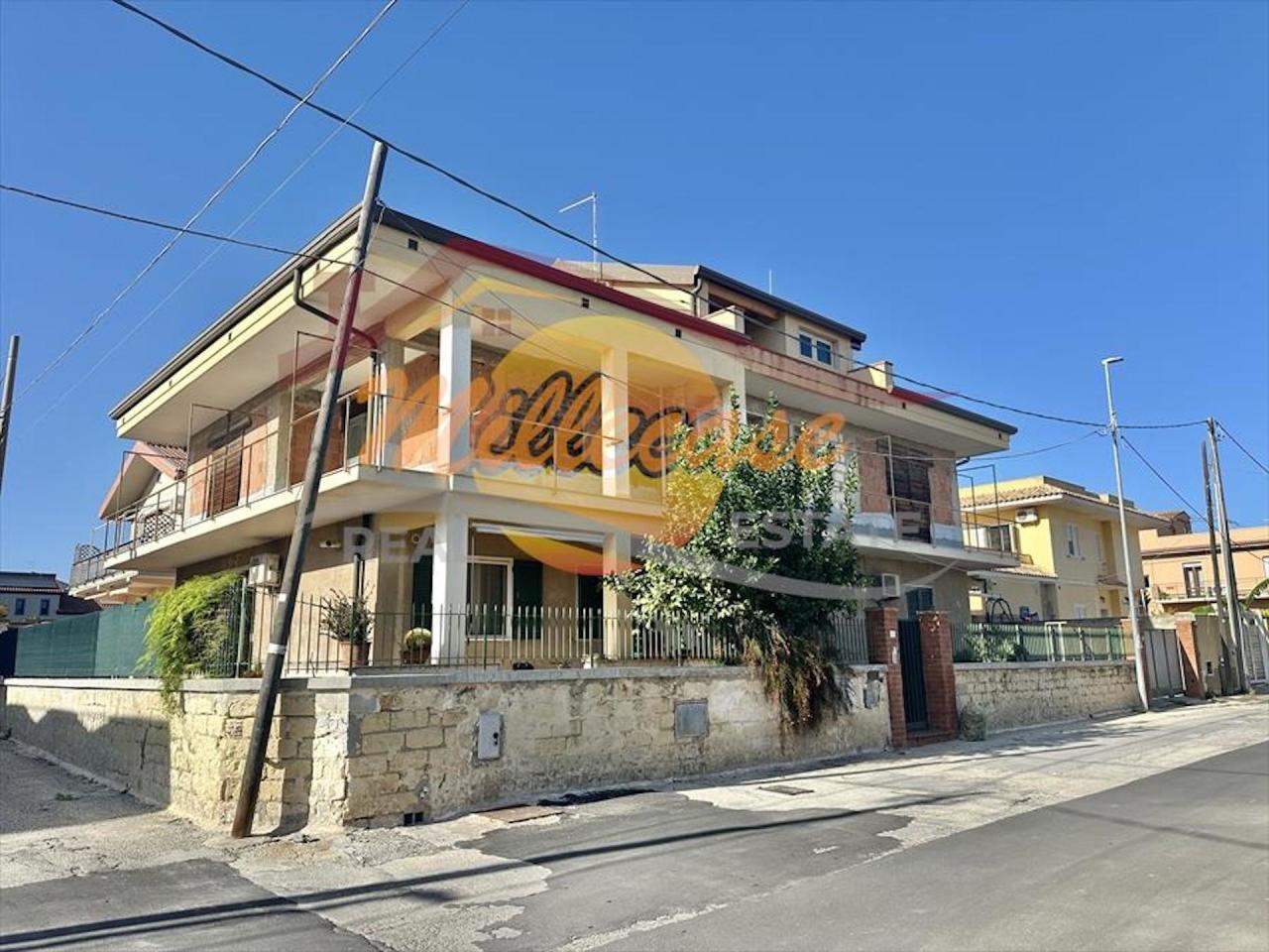 Vendita Multivani, Siracusa foto