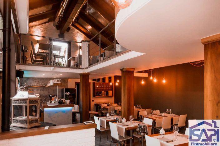 Vendita Ristorante, Monza foto