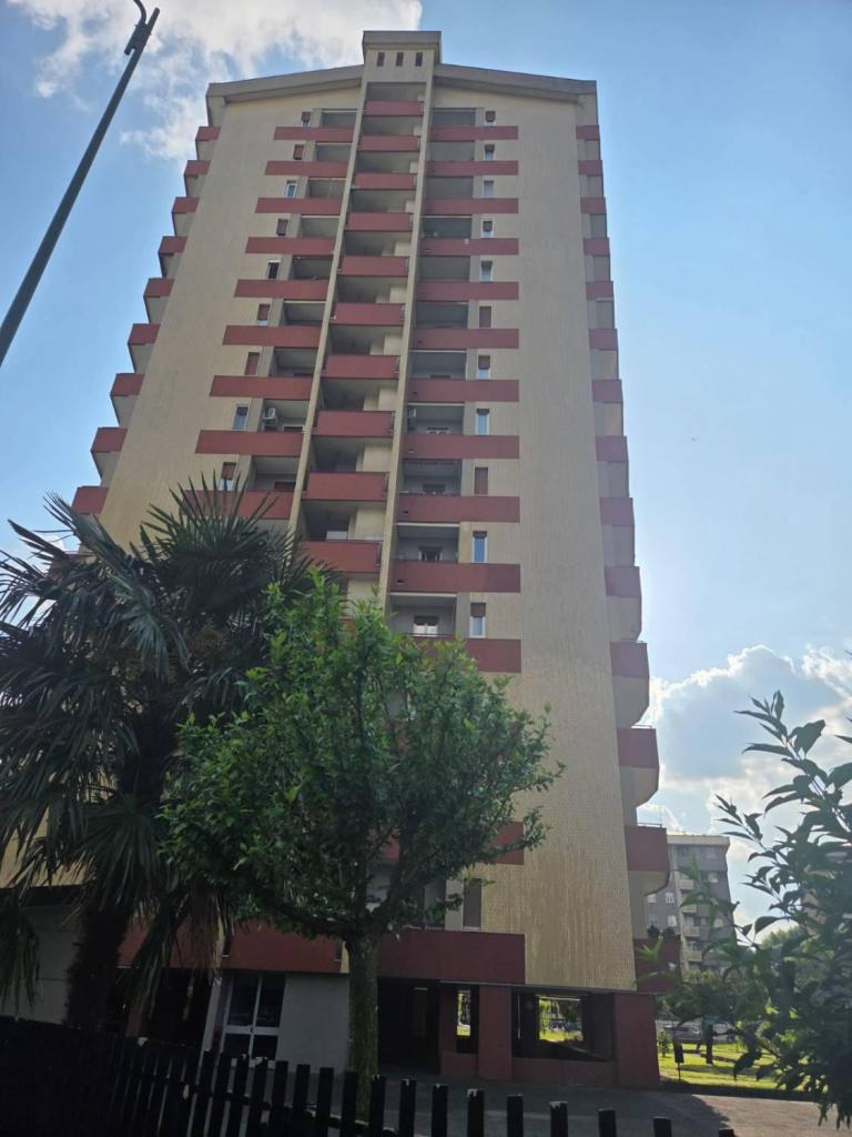 Sale Appartamento, Sesto San Giovanni foto