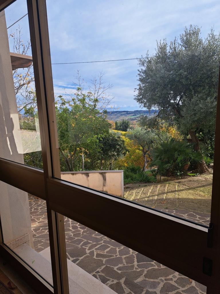 Affitto Quadrivani, Poggiofiorito foto