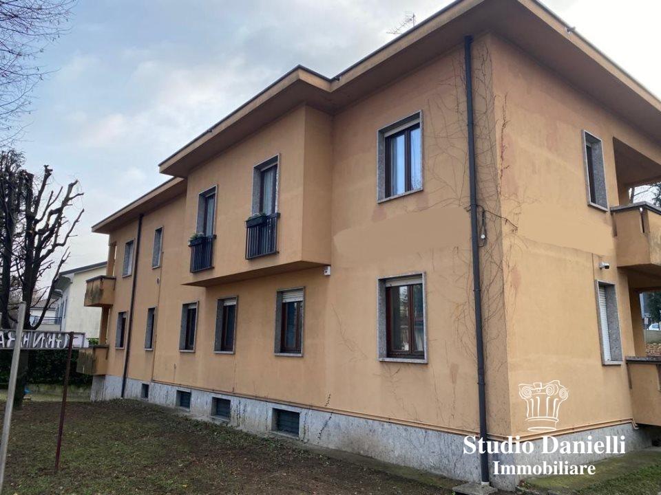 Vendita Eptavani, Carate Brianza foto