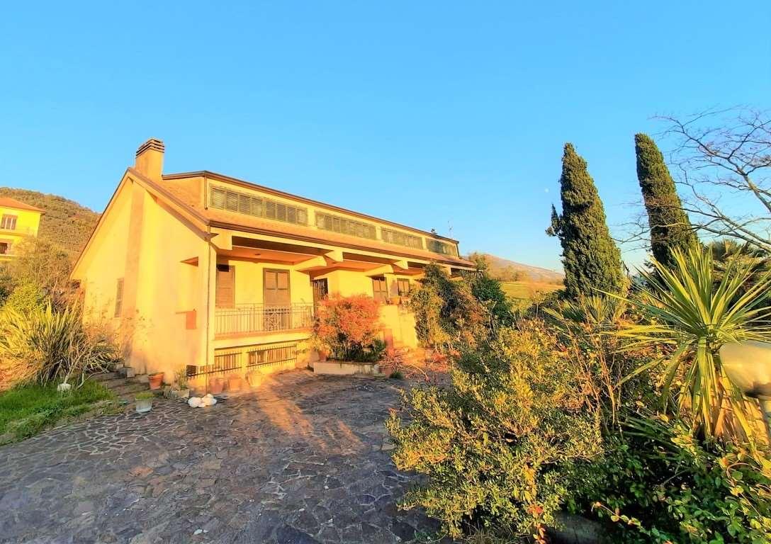 Venta vendita, Broccostella foto