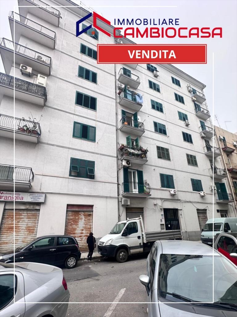 Vendita Laboratorio, Taranto foto