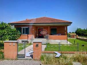 Vendita Villa trifamiliare, Cesena Vendita Villa trifamiliare, Cesena