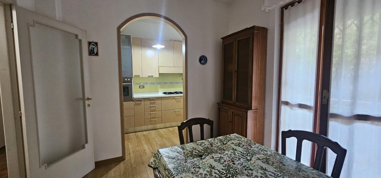 Affitto Quadrivani, Jesi foto