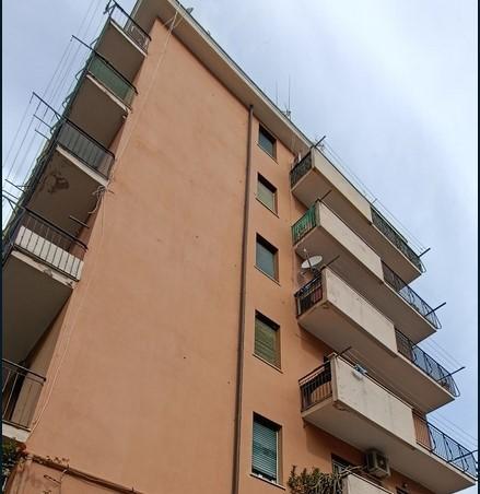 Vendita Quadrivani, Genova foto