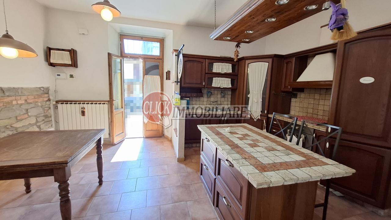 casa indipendente in vendita a Borgo San Lorenzo in zona Luco di Mugello