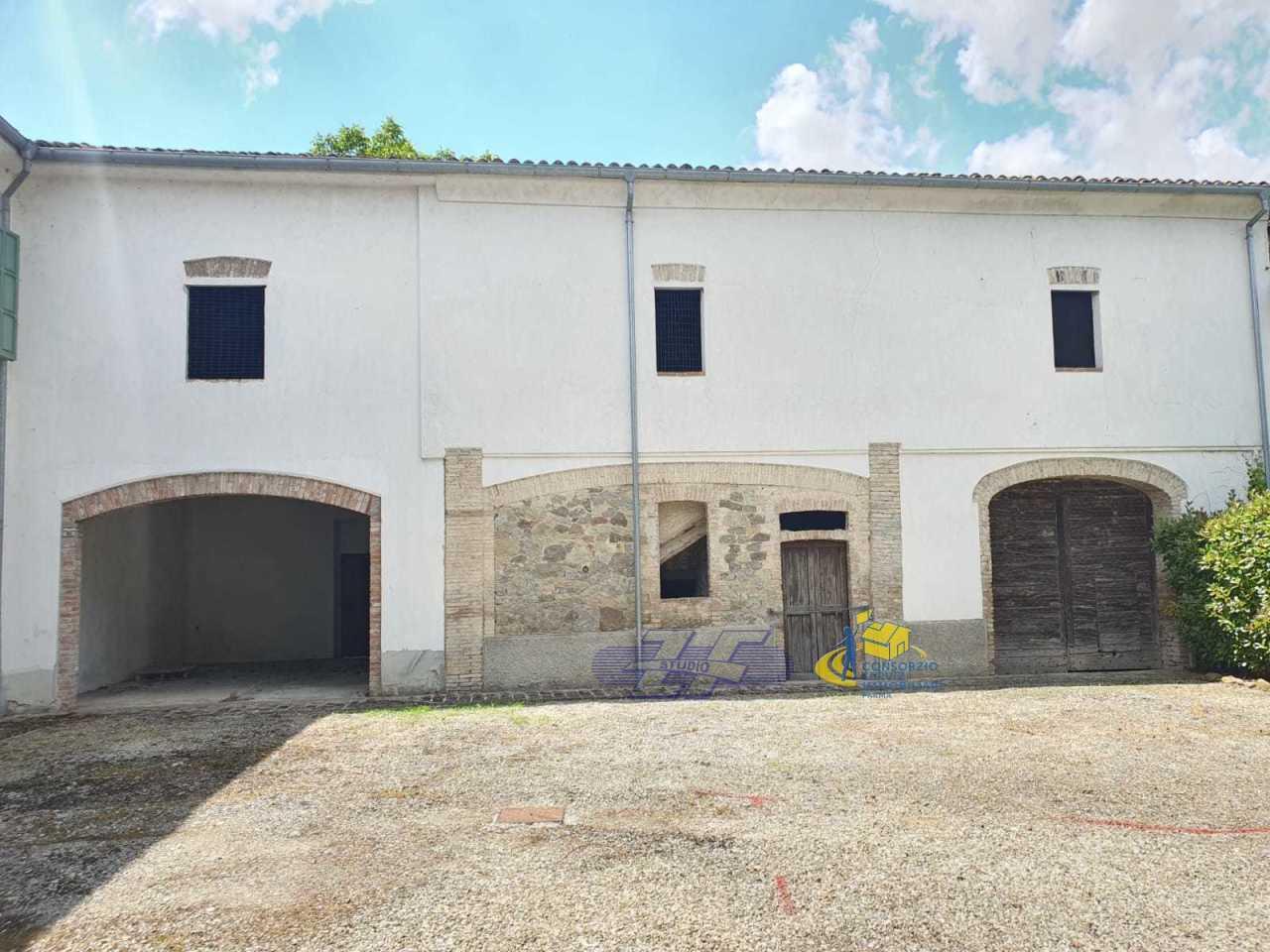 Vendita Pentavani, Langhirano foto