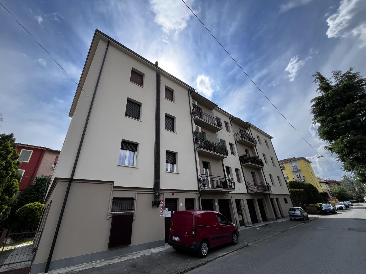 Vendita Trivani, Modena foto