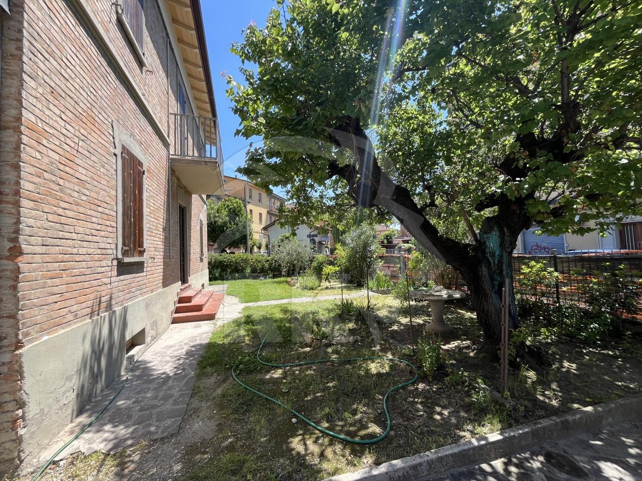 Vendita Multivani, Bologna foto