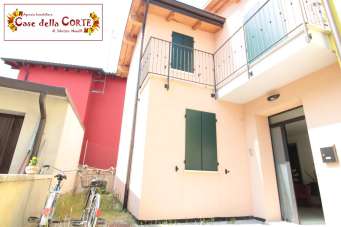 Vendita Villa, Cento Vendita Villa, Cento