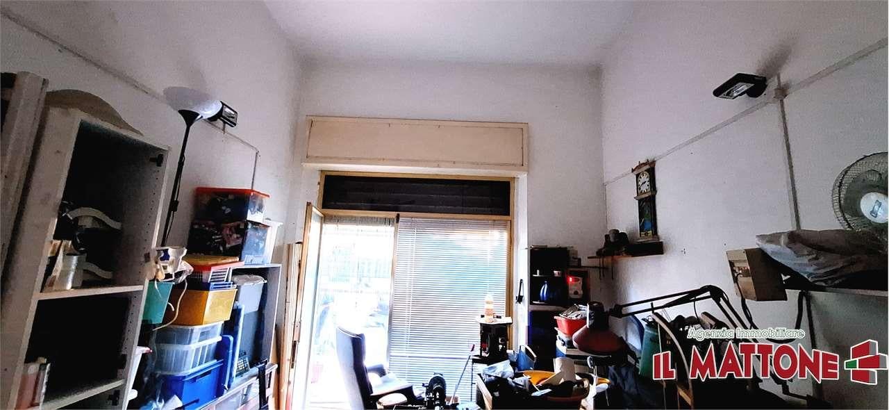 Vendita vendita, Genova Vendita vendita, Genova foto