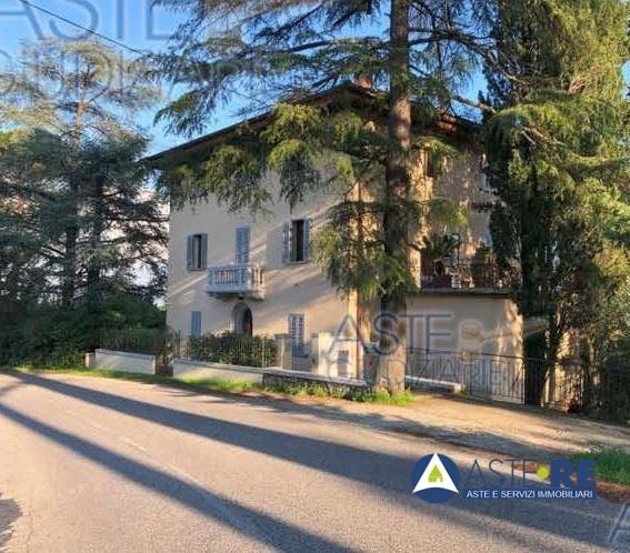 Sale Homes, Serravalle Pistoiese foto