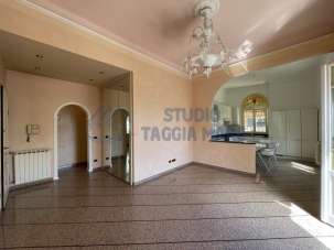 Vendita Pentavani, Taggia Vendita Pentavani, Taggia