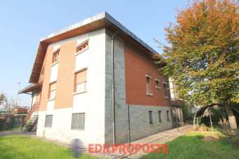 Vendita Villa bifamiliare, Limbiate Vendita Villa bifamiliare, Limbiate