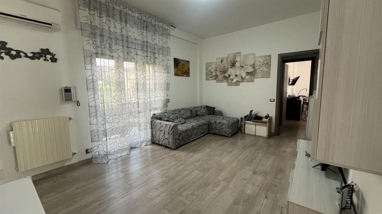 Vendita Appartamento, Cesate foto