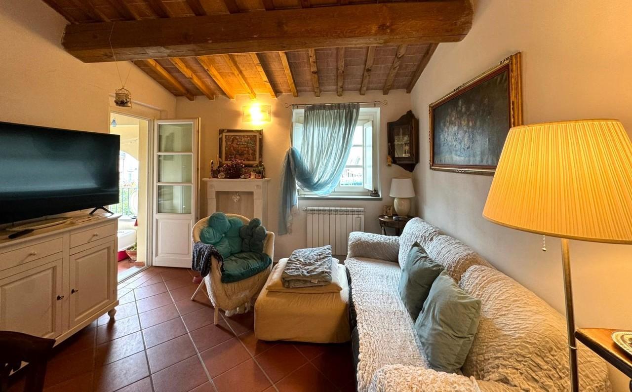 Vendita Quadrivani, Prato foto